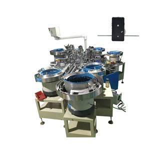 游水牙箱全自动组装机Equipment name: Full automatic assembly machine for swimming gear box